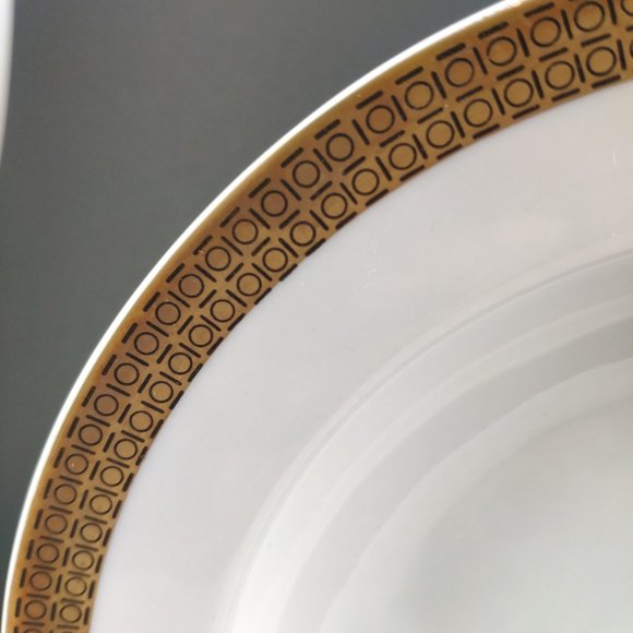 VTG Favolina 6 Gold Gilded Pattern Dinner Plate - Picture 6 of 8